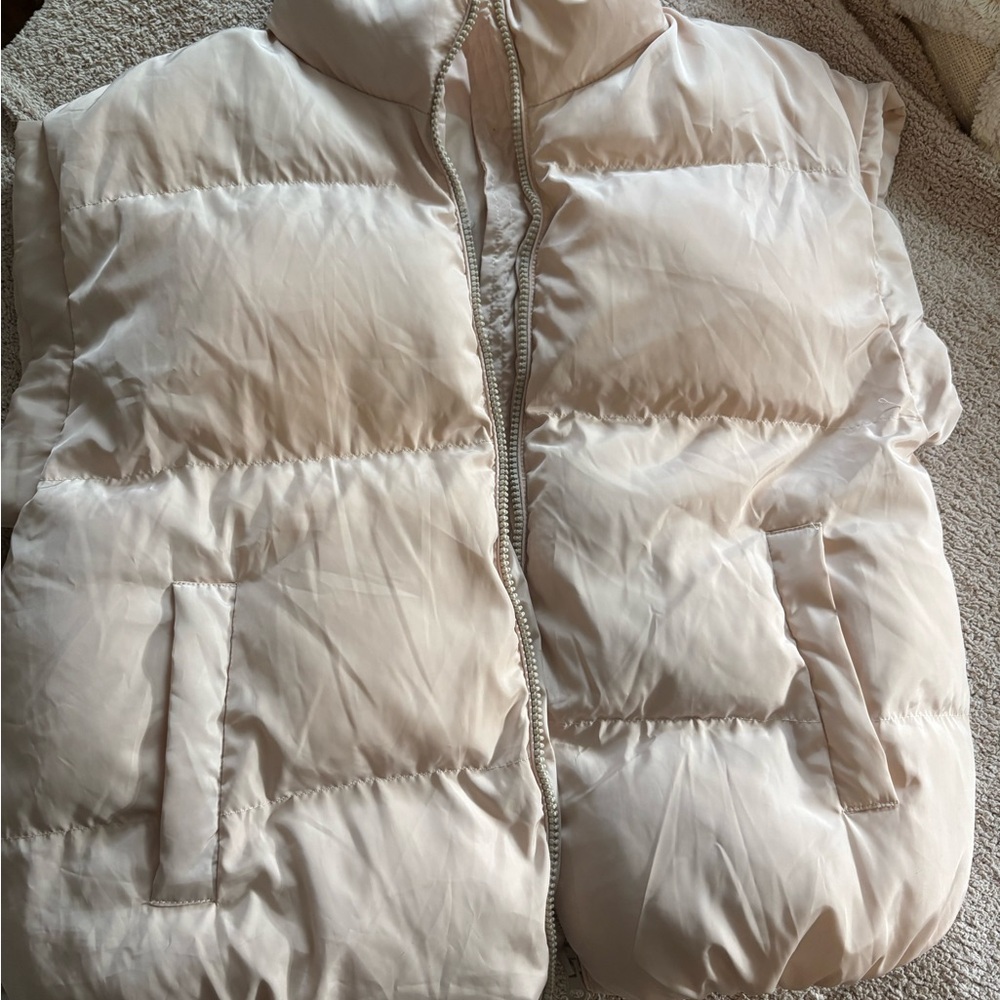 Ellison Women's Light Beige Puffer Vest